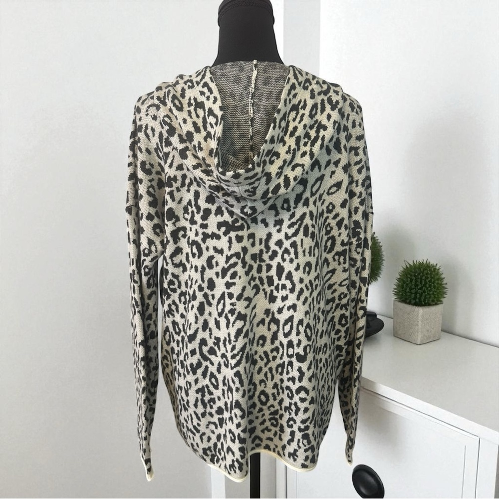 Fate Black and Cream Leopard Print Sweater - Picture 4 of 4